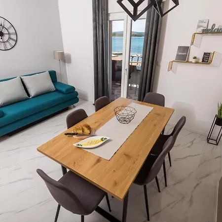 Euroholiday Apartments Turanj Exterior photo