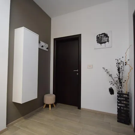 Euroholiday Apartments Turanj Exterior photo