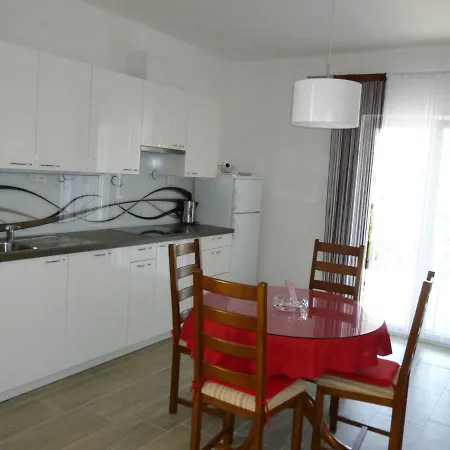 Euroholiday Apartments Turanj Exterior photo